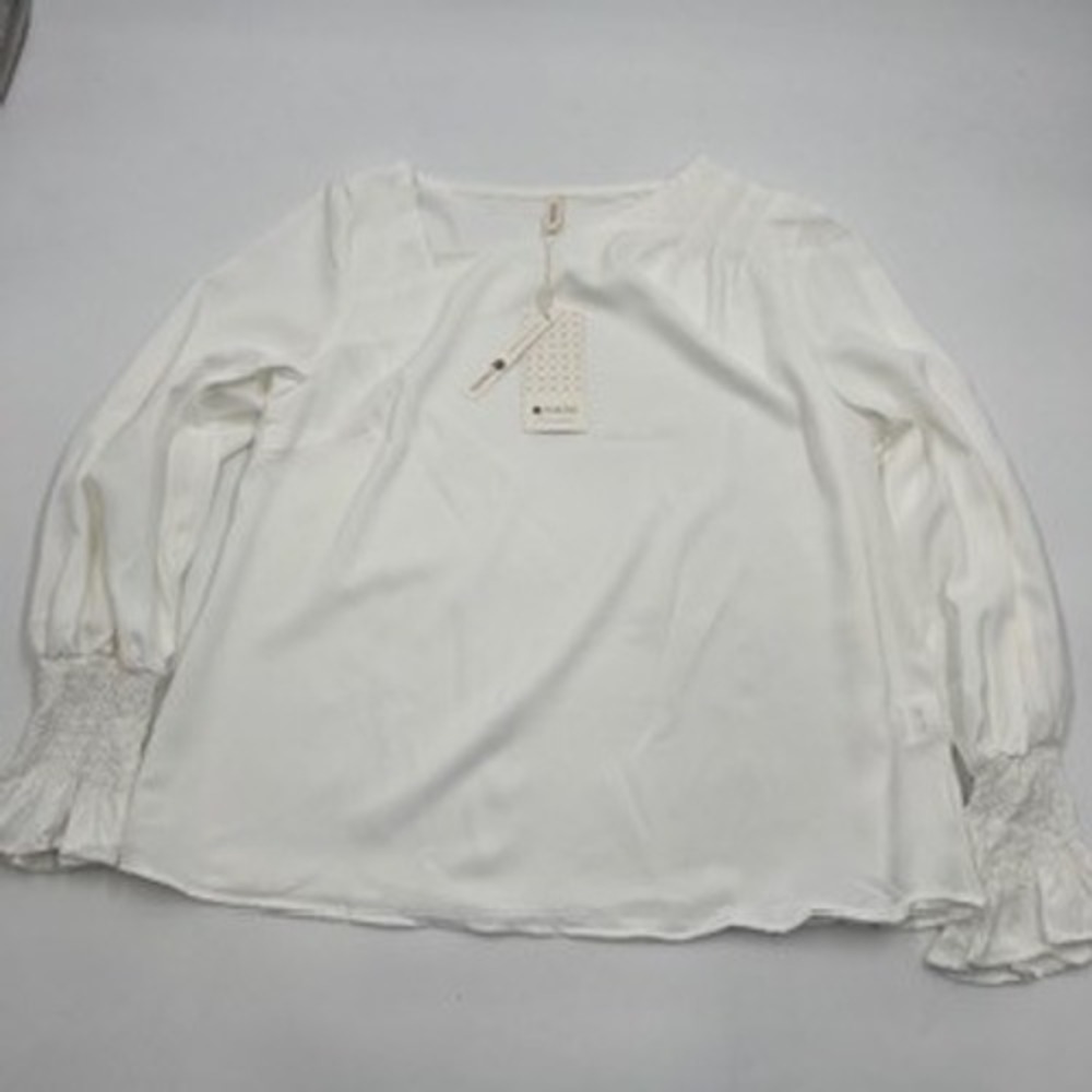 Evaless Womens White Asymmetrical Neckline Blouse Smocked Cuff Size M NWT - Picture 6 of 11